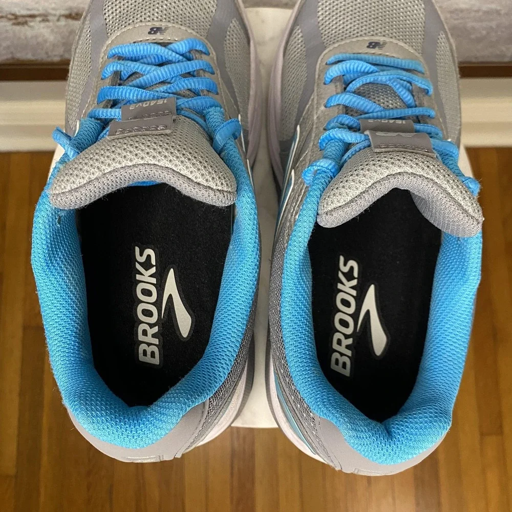 New Balance 1540v3 Shoes Womens Size 8 Gray Blue Running Sneakers